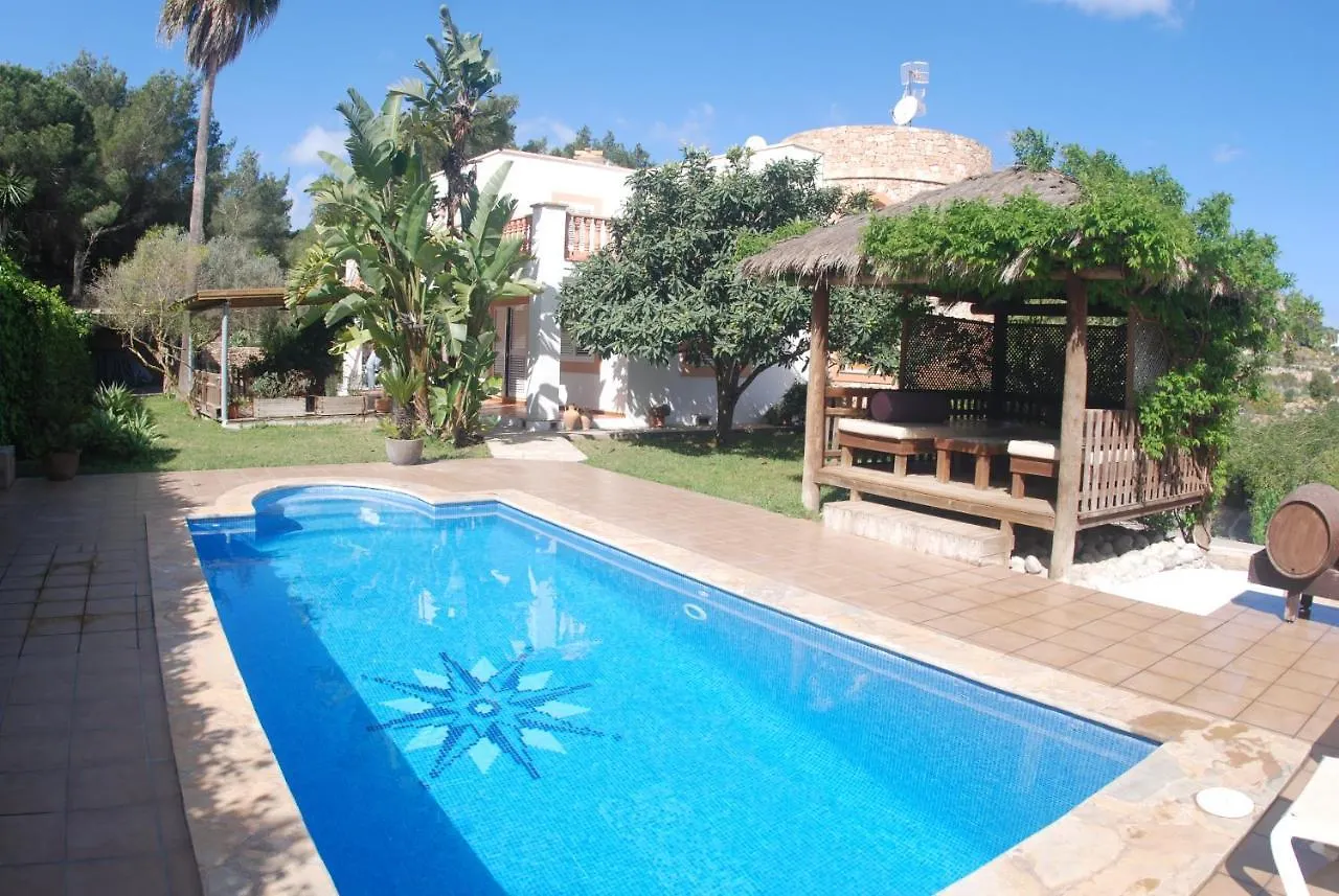 Can Pinato Cala Llonga  Spain