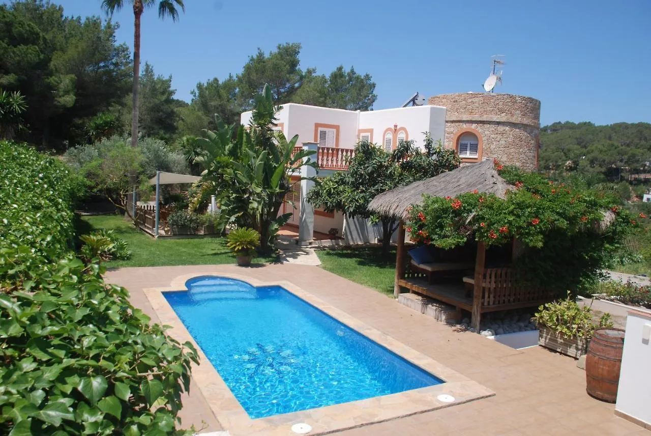 Villa Can Pinato Cala Llonga  Spain